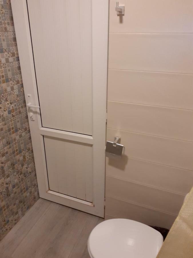 Orion Kutaisi Apartment Ngoại thất bức ảnh