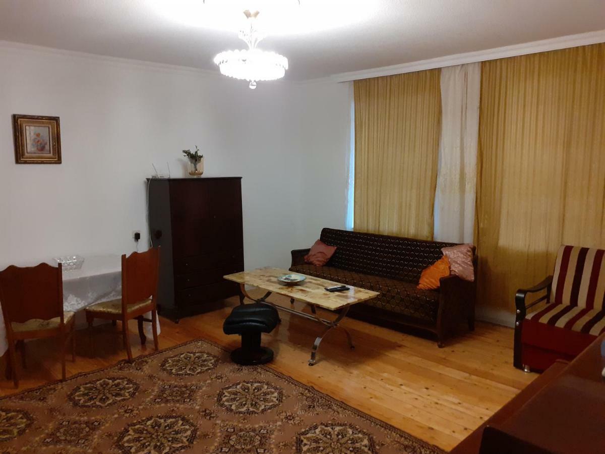 Orion Kutaisi Apartment Ngoại thất bức ảnh